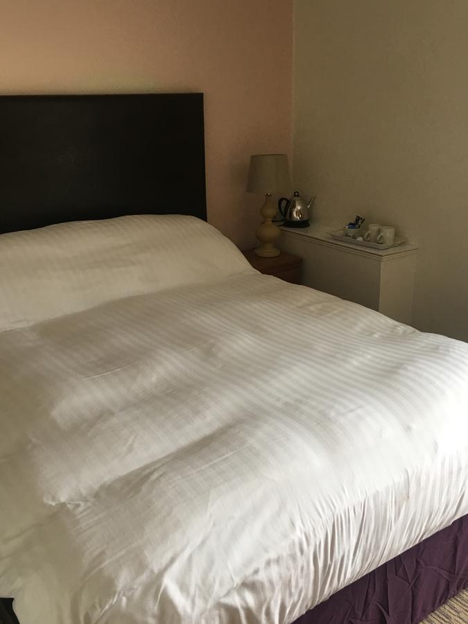 Winston Manor Guesthouse Rooms تشرشل المظهر الخارجي الصورة