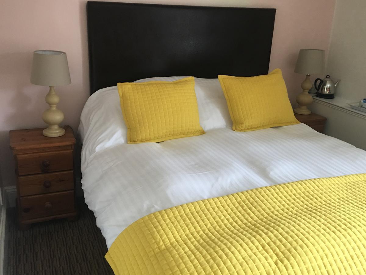 Winston Manor Guesthouse Rooms تشرشل المظهر الخارجي الصورة