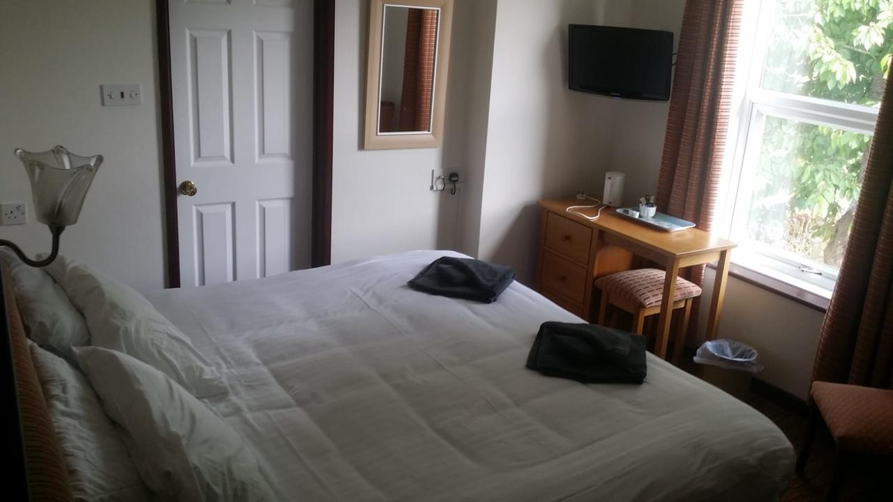 Winston Manor Guesthouse Rooms تشرشل المظهر الخارجي الصورة