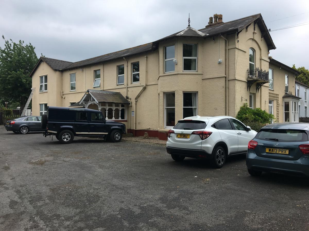Winston Manor Guesthouse Rooms تشرشل المظهر الخارجي الصورة