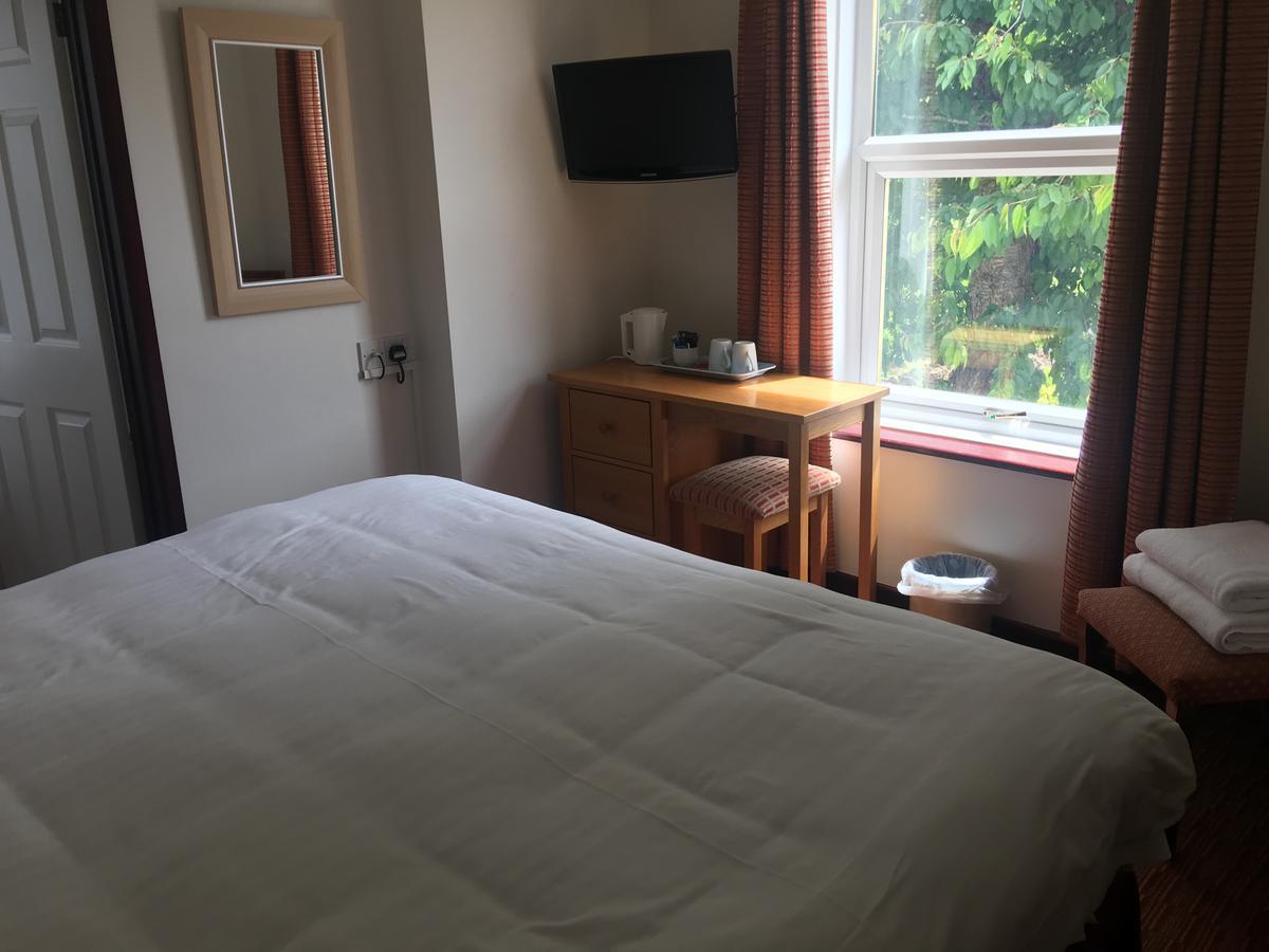 Winston Manor Guesthouse Rooms تشرشل المظهر الخارجي الصورة