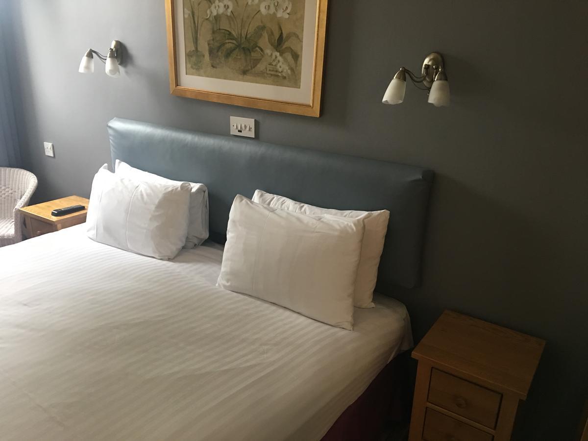 Winston Manor Guesthouse Rooms تشرشل المظهر الخارجي الصورة